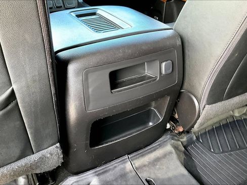Used 2017 Chevrolet Silverado 1500 High Country RWD image 13