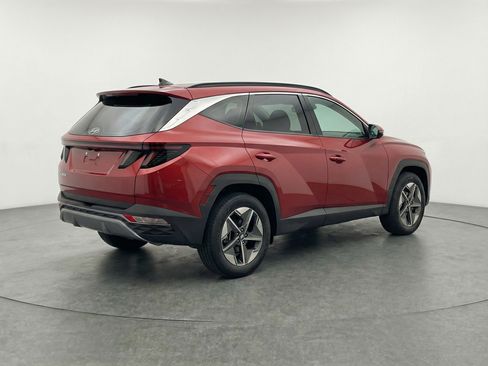 Used 2025 Hyundai Tucson SEL FWD image 9