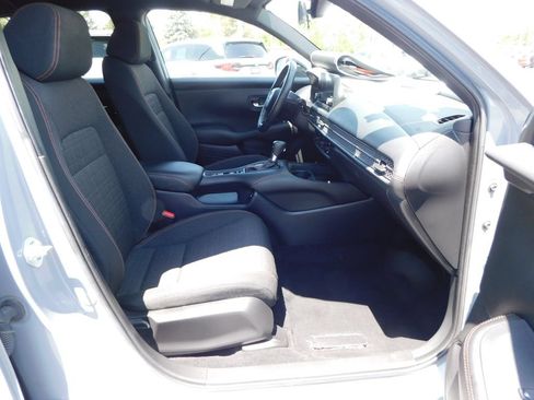 Used 2024 Honda HR-V Sport image 16