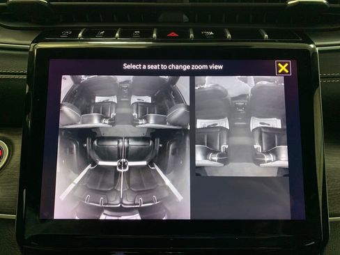 Used 2024 Jeep Grand Cherokee L Limited w/ Luxury Tech Group II image 13