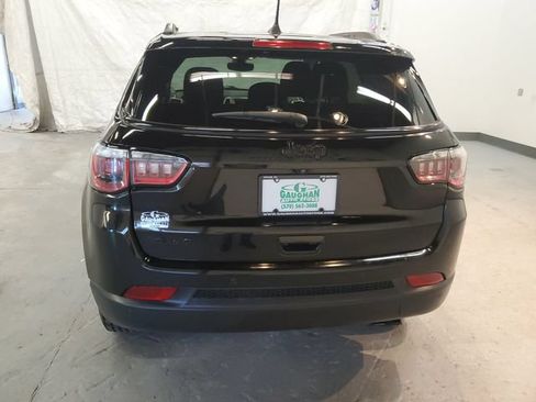 Used 2019 Jeep Compass Sport AWD/4WD image 5