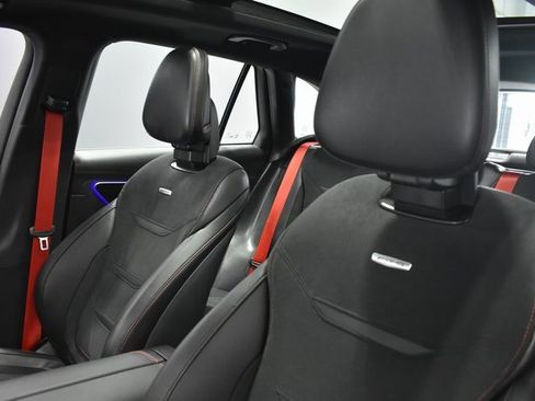 Used 2025 Mercedes-Benz GLC 43 AMG 4MATIC image 18