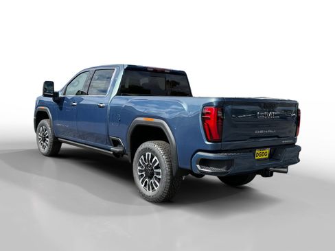 New 2026 GMC Sierra 2500 Denali Ultimate w/ Max Trailering Package AWD/4WD image 3