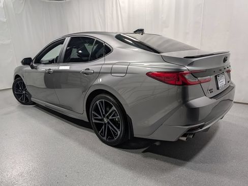 Used 2025 Toyota Camry XSE AWD/4WD image 7