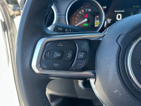 Used 2022 Jeep Wrangler Unlimited Rubicon 4xe image 20