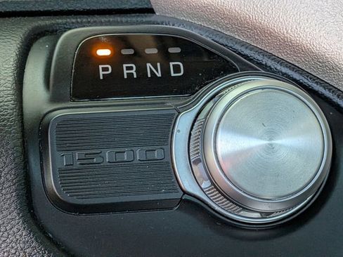 Used 2020 RAM 1500 Laramie image 15