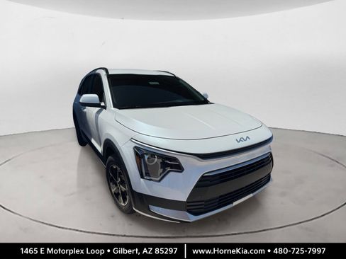 New 2026 Kia Niro LX FWD image 1