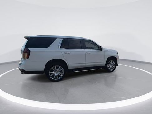 Used 2023 Chevrolet Tahoe High Country AWD/4WD image 12