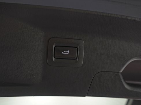 Used 2023 MAZDA CX-9 Carbon Edition image 11