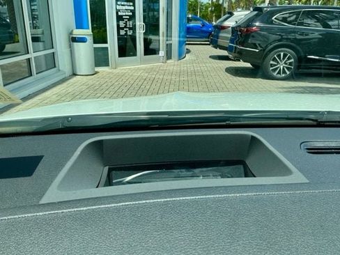 Used 2025 Mercedes-Benz GLA 35 AMG 4MATIC image 30