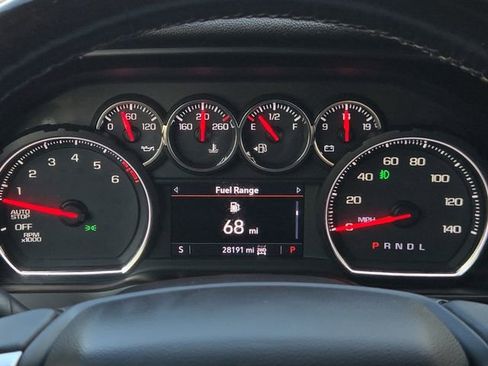 Used 2019 Chevrolet Silverado 1500 LT Trail Boss AWD/4WD image 29
