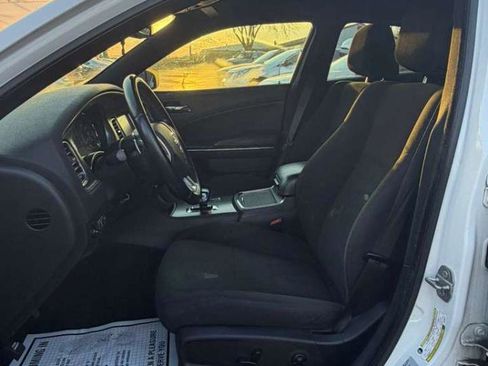 Used 2014 Dodge Charger SXT image 13