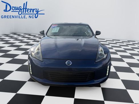 Used 2020 Nissan 370Z Touring Sport image 8