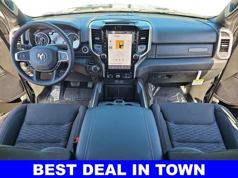 New 2026 RAM 1500 Big Horn AWD/4WD image 9