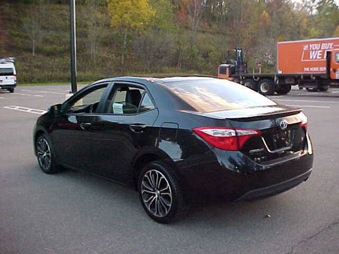 Used 2015 Toyota Corolla S FWD image 13