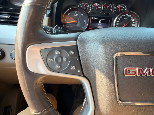 Used 2016 GMC Yukon SLT w/ Open Road Package AWD/4WD image 24