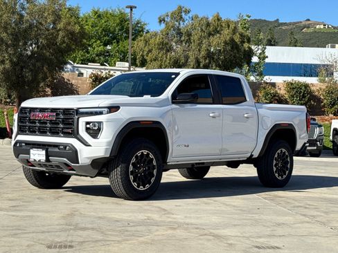 Used 2026 GMC Canyon AT4 AWD/4WD image 4
