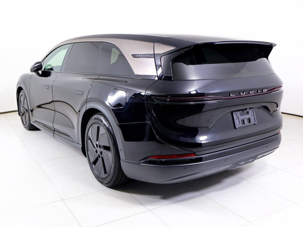 Used 2026 Lucid Gravity Grand Touring AWD/4WD image 3