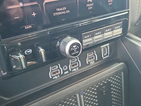Used 2025 RAM 1500 RHO w/ RHO Level 1 Equipment Group AWD/4WD image 30