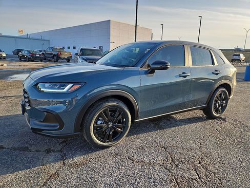 New 2026 Honda HR-V Sport image 2