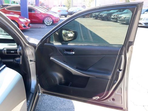 Used 2016 Lexus IS 200t w/ F Sport Package RWD image 16