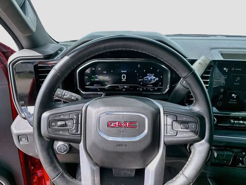 Used 2024 GMC Sierra 2500 SLT w/ SLT Premium Package AWD/4WD image 14
