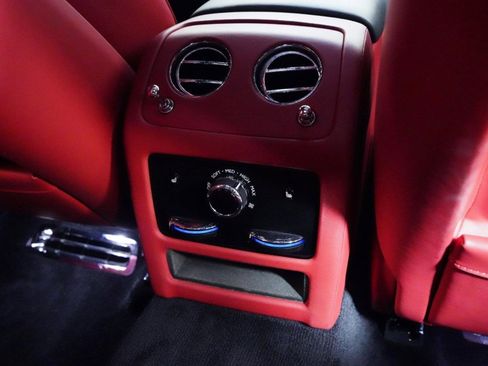 Used 2022 Rolls-Royce Ghost AWD/4WD image 64