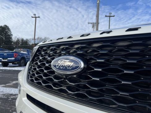 Used 2023 Ford Explorer ST w/ Equipment Group 401A image 24