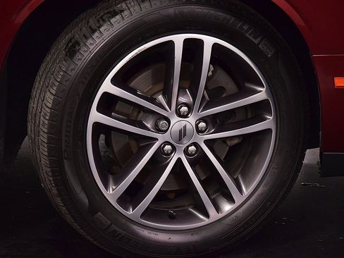 Used 2018 Dodge Challenger GT w/ GT Interior Package image 10