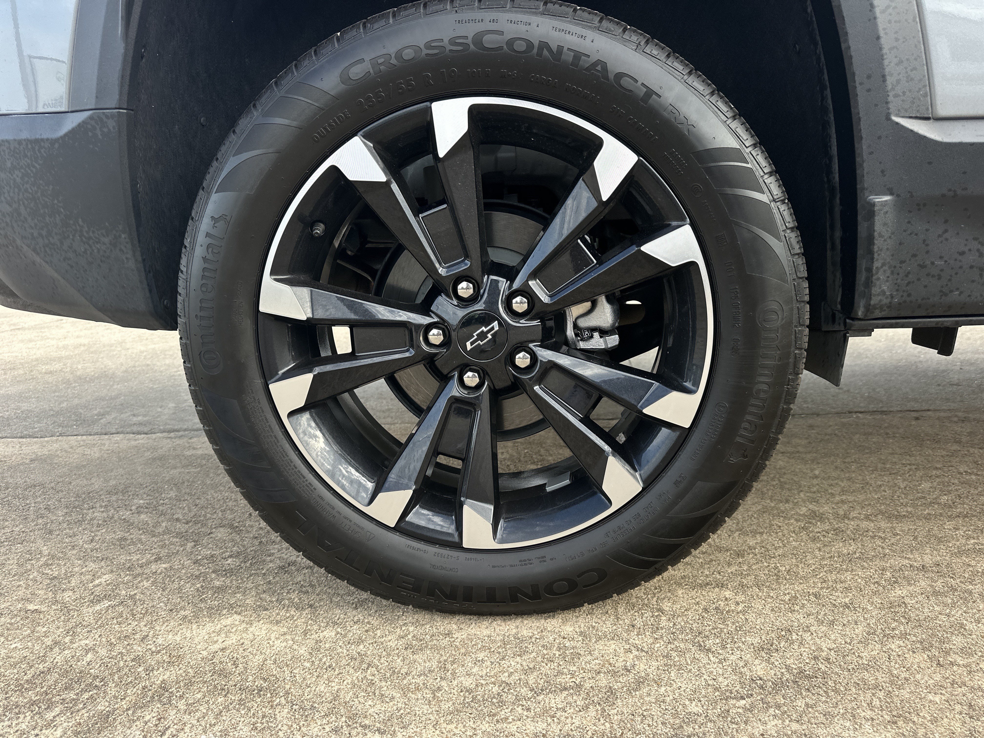 Certified 2025 Chevrolet Equinox RS AWD/4WD image 18
