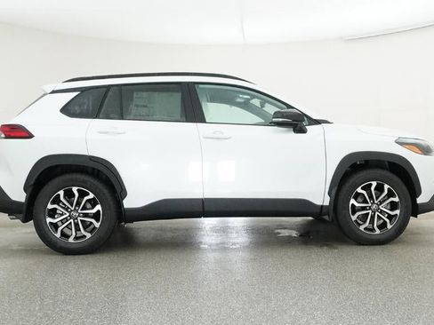 New 2026 Toyota Corolla Cross AWD Hybrid image 27