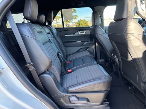 New 2026 Ford Explorer ST-Line w/ Premium Package image 12