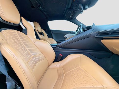 Used 2020 Chevrolet Corvette Stingray Premium Cpe w/ 3LT Preferred Equipment Group image 34