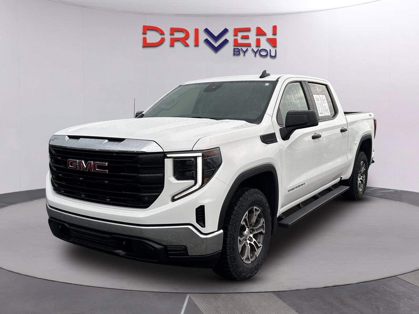 Used 2025 GMC Sierra 1500 Pro w/ Pro Value Package AWD/4WD image 8