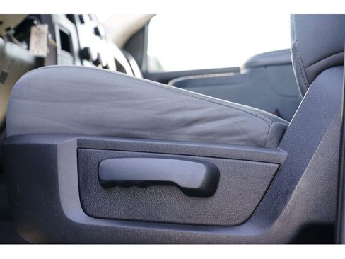 Used 2016 RAM 3500 Tradesman w/ Popular Equipment Group image 17