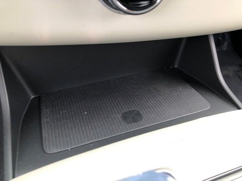 New 2026 Volvo XC90 B6 Ultra w/ Protection Package image 28