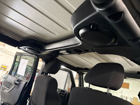 Used 2012 Jeep Wrangler Unlimited Sport AWD/4WD image 45