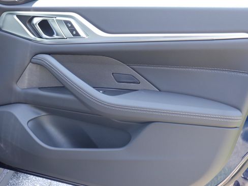 New 2026 BMW 430i w/ M Sport Package RWD image 18