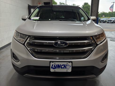 Used 2018 Ford Edge Titanium w/ Equipment Group 301A AWD/4WD image 8