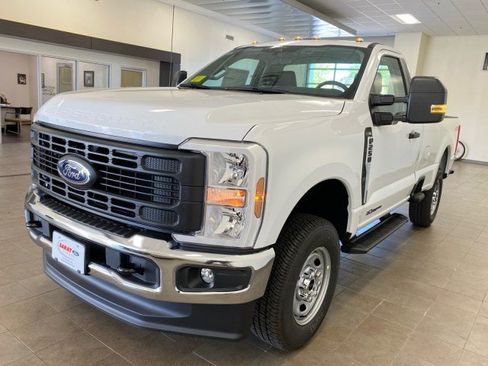 New 2026 Ford F250 XL w/ XL Chrome Package AWD/4WD image 4
