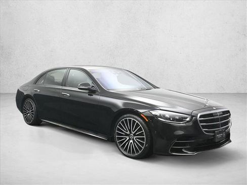 Certified 2024 Mercedes-Benz S 580 4MATIC Sedan image 4