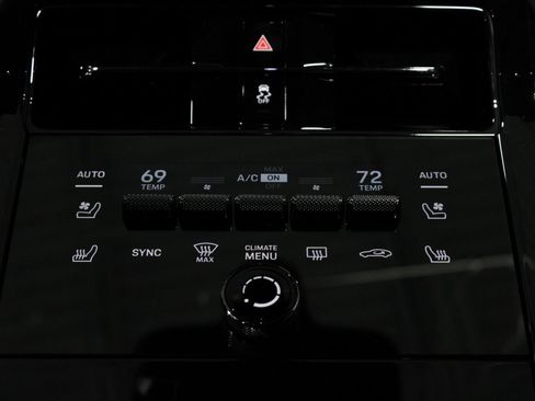 New 2026 Porsche Panamera 4 AWD/4WD image 27