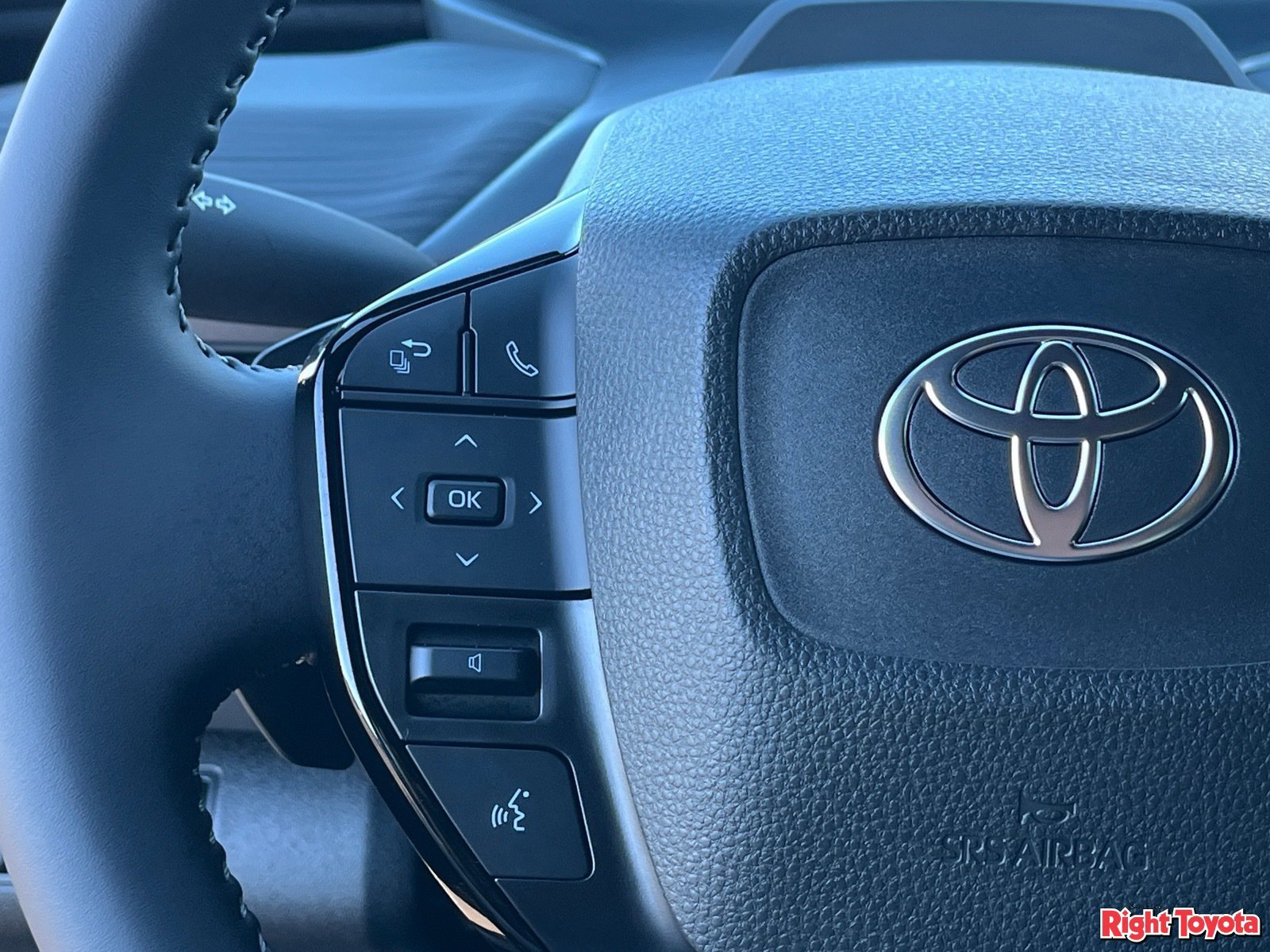 Certified 2026 Toyota C-HR w/ Cold Weather Package AWD/4WD image 23