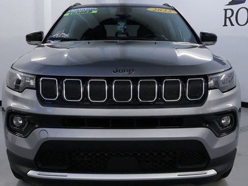 Used 2022 Jeep Compass Limited image 2