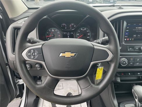Used 2022 Chevrolet Colorado W/T w/ Custom Special Edition AWD/4WD image 15
