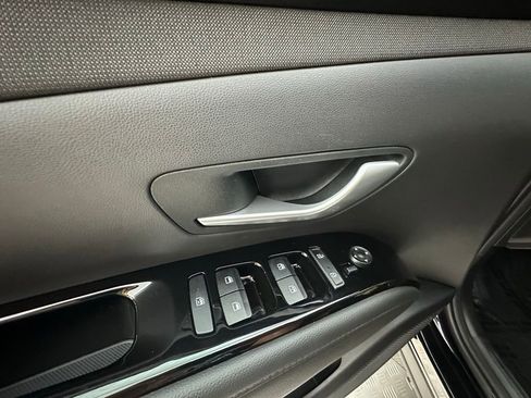 Certified 2024 Hyundai Santa Cruz Limited image 27