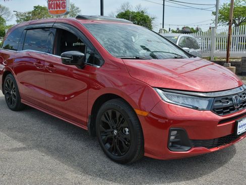 Used 2025 Honda Odyssey Sport-L image 6