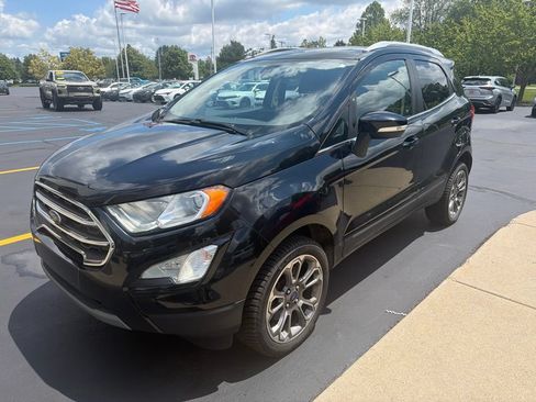 Used 2019 Ford EcoSport Titanium w/ Interior Protection Package AWD/4WD image 4