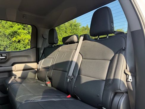 Used 2022 Chevrolet Silverado 1500 Custom AWD/4WD image 9