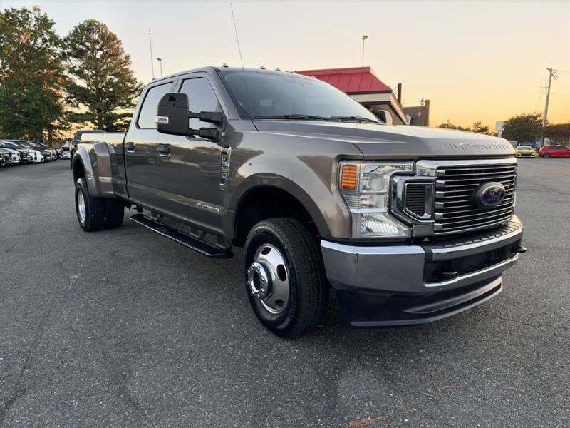 Used 2020 Ford F350 XL w/ STX Appearance Package AWD/4WD image 3